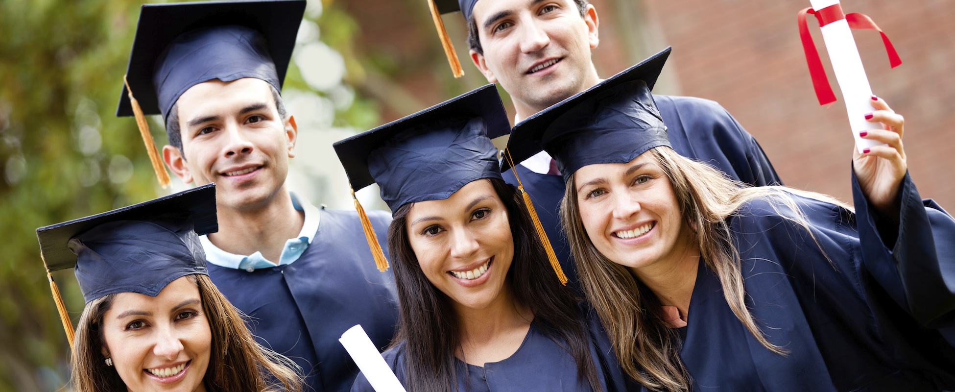 Scholarships and Financial Aid for International Students in UK